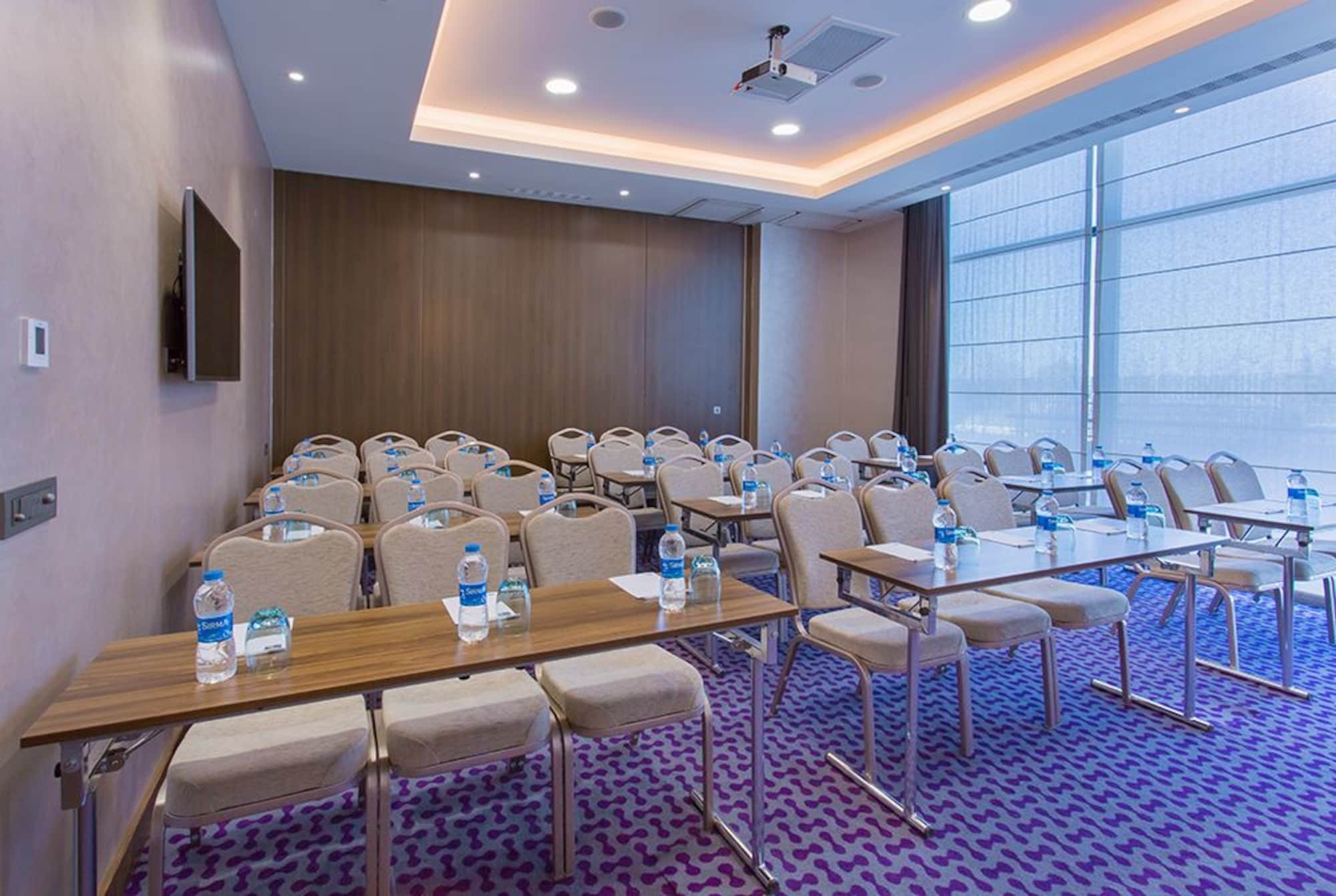 Hampton By Hilton Samsun Hotel Exterior foto